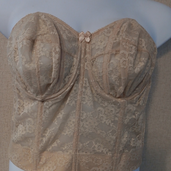 Elila Lace Bandeau in Cream Style Croset - Picture 3 of 4